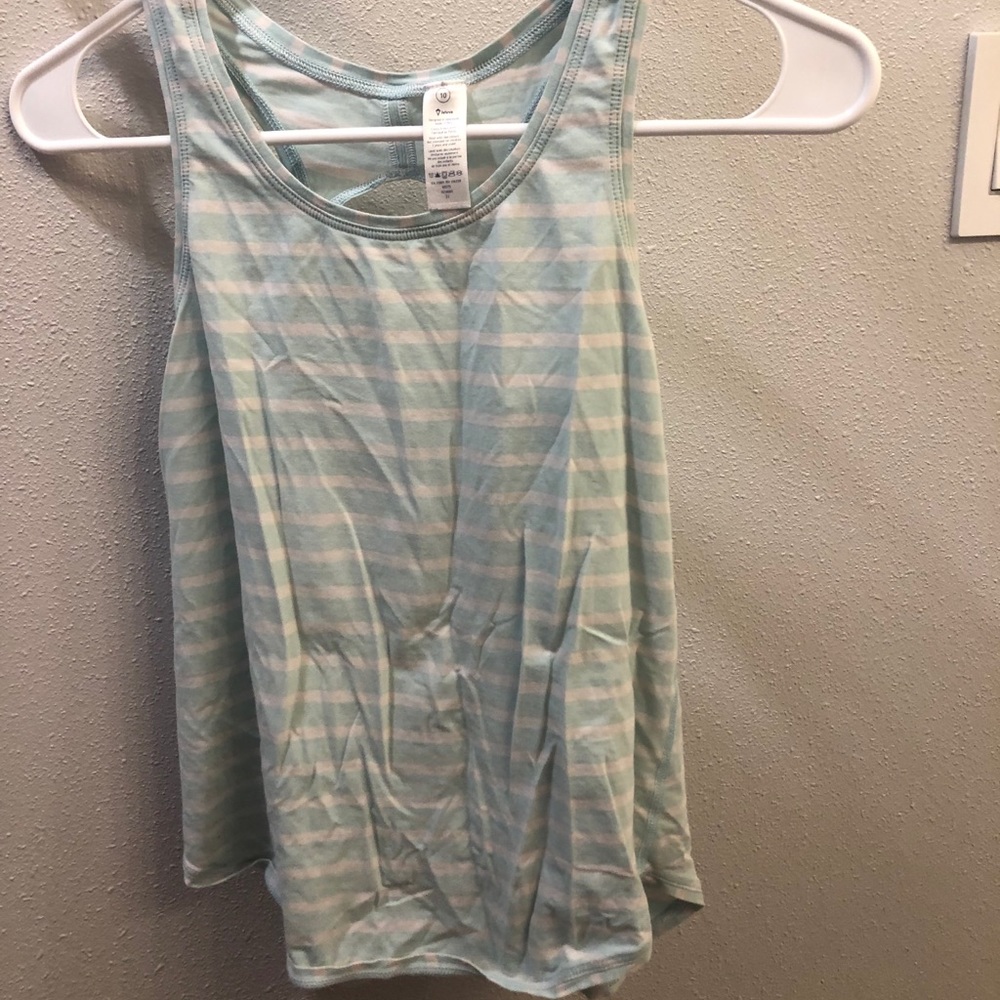 IVVIVA ATHLETIC TANK